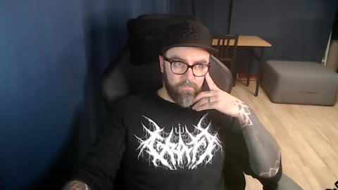 Snapshot of pyroxen chatting on 6, 2, 2026 Yog Sothoth online show from 6, 2, 2026
