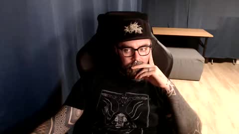 Snapshot of pyroxen chatting on 2, 5, 2026 Yog Sothoth online show from 2, 5, 2026