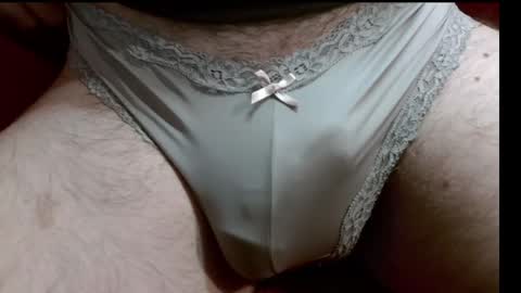 qbase online show from 8, 9, 2025