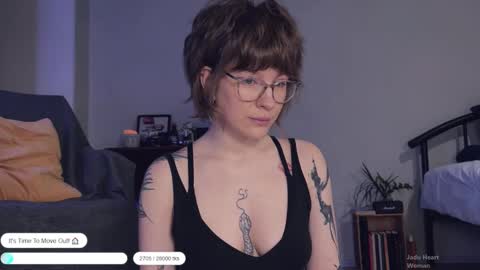 Snapshot of quack__quack chatting on 1, 12, 2025 online show from 1, 12, 2025