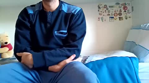 Snapshot of quantosibel chatting on 15, 12, 2025 quantosibel online show from 15, 12, 2025