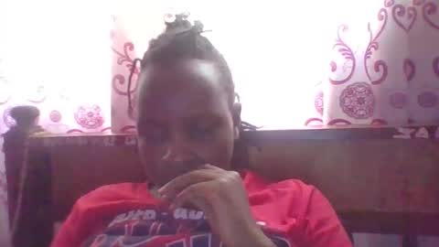 queen014 online show from 17, 11, 2025