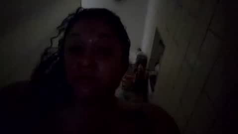 Snapshot of queen1309499253 chatting on 26, 11, 2025 queen1309499253 online show from 26, 11, 2025