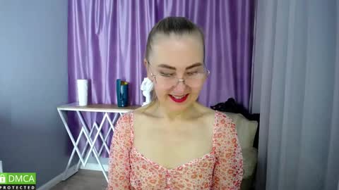 Snapshot of queen_a_n_i chatting on 3, 12, 2024 A N I Ill be here on December 1st online show from 3, 12, 2024