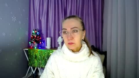Snapshot of queen_a_n_i chatting on 3, 1, 2025 A N I Ill be here on December 1st online show from 3, 1, 2025