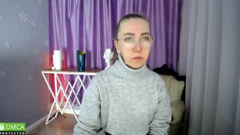 Snapshot of queen_a_n_i chatting on 17, 1, 2025 A N I Ill be here on December 1st online show from 17, 1, 2025