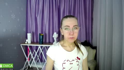 Snapshot of queen_a_n_i chatting on 7, 2, 2025 A N I Ill be here on December 1st online show from 7, 2, 2025