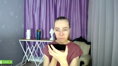 Snapshot of queen_a_n_i chatting on 8, 2, 2025 A N I Ill be here on December 1st online show from 8, 2, 2025