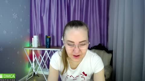 Snapshot of queen_a_n_i chatting on 11, 2, 2025 A N I Ill be here on December 1st online show from 11, 2, 2025