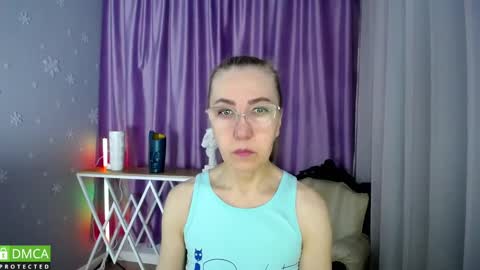 Snapshot of queen_a_n_i chatting on 18, 2, 2025 A N I Ill be here on December 1st online show from 18, 2, 2025