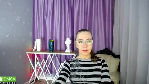 Snapshot of queen_a_n_i chatting on 23, 2, 2025 A N I Ill be here on December 1st online show from 23, 2, 2025