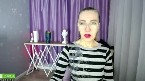 Snapshot of queen_a_n_i chatting on 5, 3, 2025 A N I Ill be here on December 1st online show from 5, 3, 2025