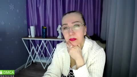 Snapshot of queen_a_n_i chatting on 5, 3, 2025 A N I Ill be here on December 1st online show from 5, 3, 2025