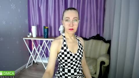 Snapshot of queen_a_n_i chatting on 10, 3, 2025 A N I Ill be here on December 1st online show from 10, 3, 2025