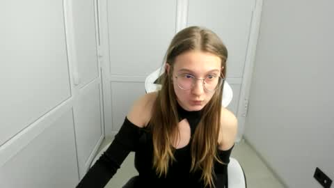 Amelie online show from 29, 3, 2026