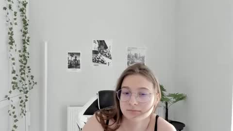 Amelie online show from 21, 6, 2026