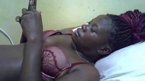 Snapshot of queen_darling3 chatting on 24, 9, 2025 Gentrix online show from 24, 9, 2025