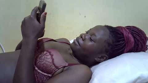 Snapshot of queen_darling3 chatting on 25, 9, 2025 Gentrix online show from 25, 9, 2025