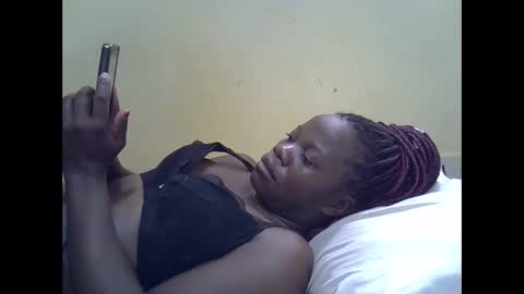 Snapshot of queen_darling3 chatting on 29, 9, 2025 Gentrix online show from 29, 9, 2025