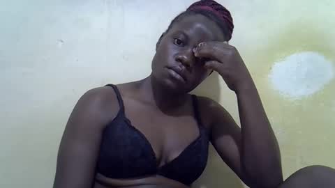 Snapshot of queen_darling3 chatting on 19, 10, 2025 Gentrix online show from 19, 10, 2025