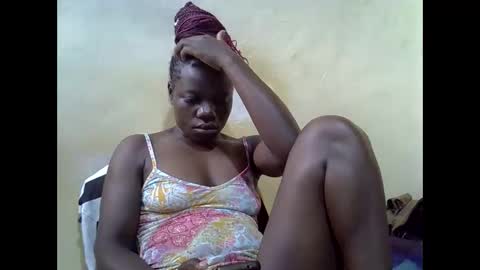 Snapshot of queen_darling3 chatting on 24, 10, 2025 Gentrix online show from 24, 10, 2025