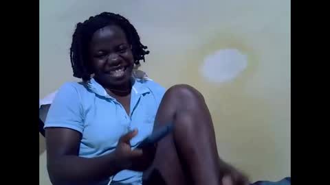 Snapshot of queen_darling3 chatting on 19, 11, 2025 Gentrix online show from 19, 11, 2025