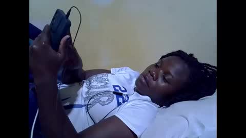 Snapshot of queen_darling3 chatting on 22, 11, 2025 Gentrix online show from 22, 11, 2025