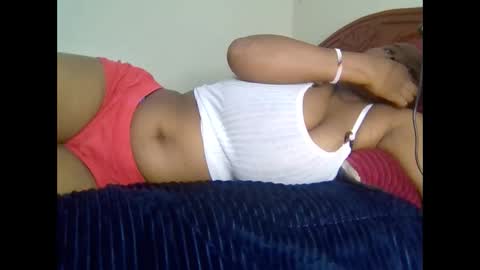 Snapshot of queen_doli chatting on 27, 5, 2026 queen_doli online show from 27, 5, 2026