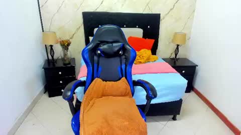 Snapshot of queen_ebony_69 chatting on 23, 7, 2026 Queen online show from 23, 7, 2026