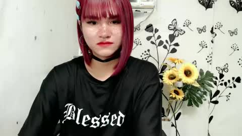 Snapshot of queen_elicktra chatting on 20, 12, 2024 JOY online show from 20, 12, 2024