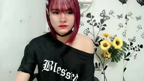 Snapshot of queen_elicktra chatting on 23, 12, 2024 JOY online show from 23, 12, 2024