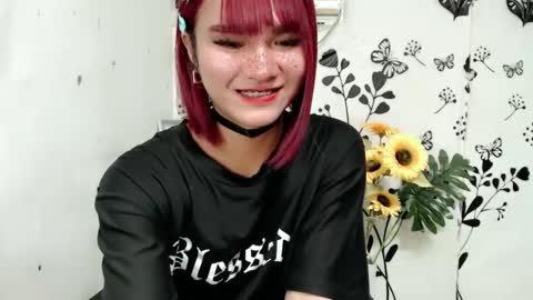 Snapshot of queen_elicktra chatting on 26, 12, 2024 JOY online show from 26, 12, 2024