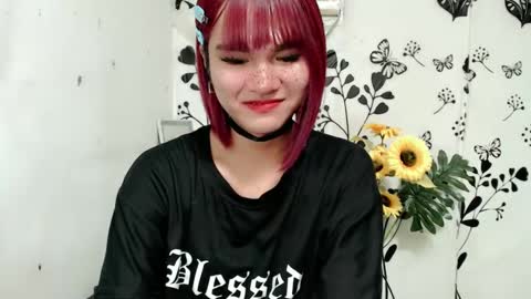 Snapshot of queen_elicktra chatting on 26, 12, 2024 JOY online show from 26, 12, 2024