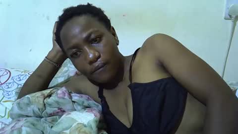 Snapshot of queen_fantacy chatting on 19, 1, 2026 queen_fantacy online show from 19, 1, 2026