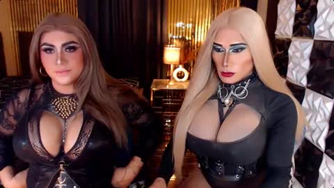 Snapshot of queen_horsecock chatting on 30, 5, 2026 queen_horsecock online show from 30, 5, 2026