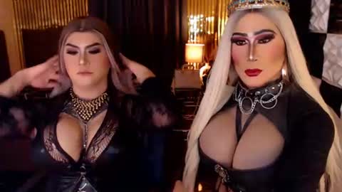 Snapshot of queen_horsecock chatting on 10, 6, 2026 queen_horsecock online show from 10, 6, 2026