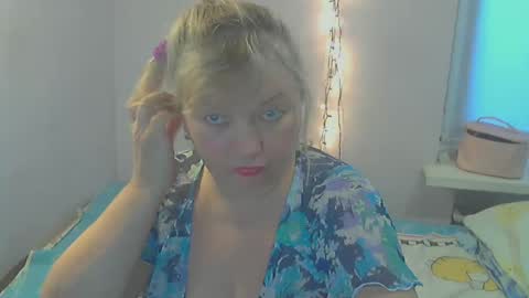 queen_jane8 online show from 10, 2, 2025