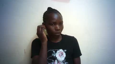 queen_joan online show from 10, 2, 2025