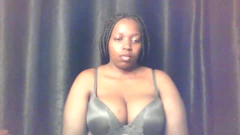 Snapshot of queen_melanine chatting on 15, 2, 2026 QUEEN online show from 15, 2, 2026