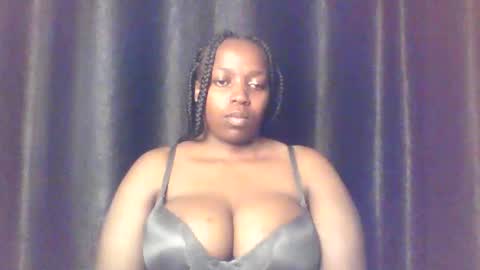 Snapshot of queen_melanine chatting on 2, 3, 2026 QUEEN online show from 2, 3, 2026