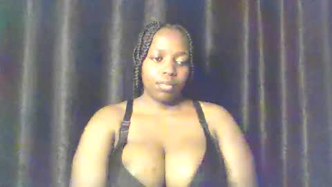 Snapshot of queen_melanine chatting on 12, 3, 2026 QUEEN online show from 12, 3, 2026