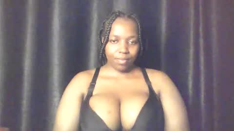 Snapshot of queen_melanine chatting on 16, 3, 2026 QUEEN online show from 16, 3, 2026