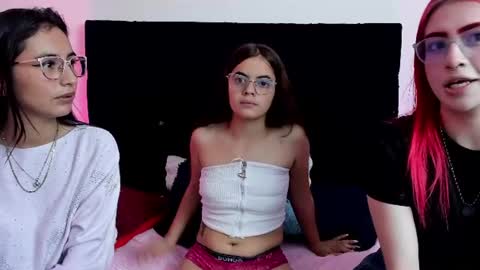 Snapshot of queen_misy chatting on 14, 6, 2026 queen_misy online show from 14, 6, 2026