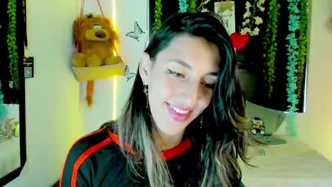 queen_natttyy online show from 12, 3, 2026