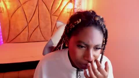   online show from 12, 1, 2025