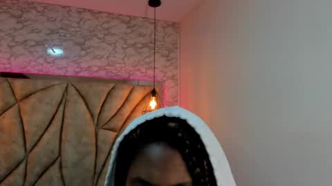   online show from 20, 1, 2025