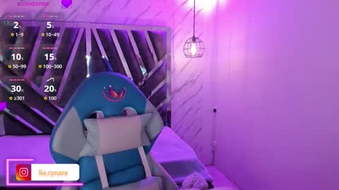   online show from 27, 9, 2025