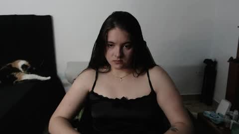 Queen Val online show from 20, 4, 2026