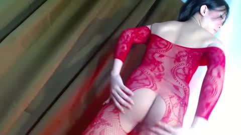 CALL ME YOUR QUEEN AIVY1 online show from 11, 3, 2025