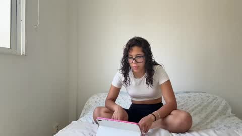 Snapshot of queenataly chatting on 21, 5, 2026 Nataly online show from 21, 5, 2026